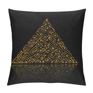 Personality  Golden Pyramid On Black Pillow Covers