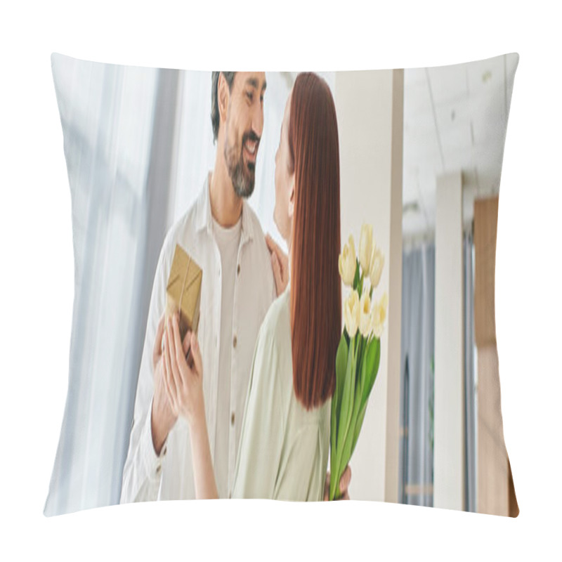 Personality  A Bearded Man In A Modern Apartment Offers A Bouquet Of Flowers To His Redhead Woman, Creating A Sweet And Romantic Moment. Pillow Covers