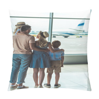 Personality  Family Looking Out Window In Airport Pillow Covers