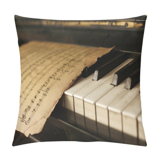 Personality  Piano And Old Notes Pillow Covers
