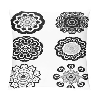 Personality  Simple Black And White Flowers Pillow Covers