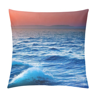Personality  Beautiful Sunset Over The Sea Pillow Covers