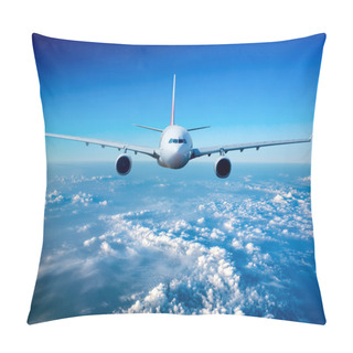 Personality  Passenger Airliner In The Sky Pillow Covers