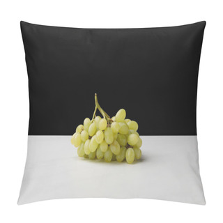 Personality  Close Up View Of Pile Of White Grapes On Black Pillow Covers