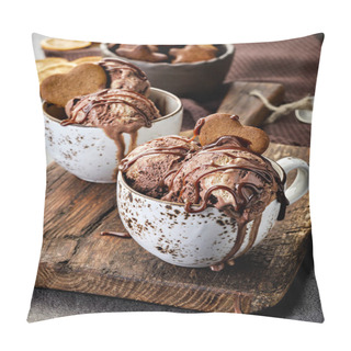 Personality  Chocolate Ice Cream Decorated With Gingerbread Heart Pillow Covers