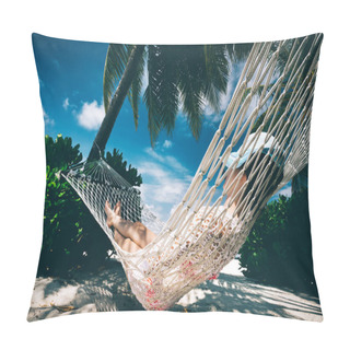 Personality  Woman Lying In A Hammock, Relaxing In The Shade Of Palm Trees. Summer Travel Activities On Maldives Pillow Covers
