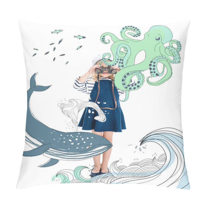 Personality  child holding binoculars pillow covers