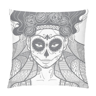 Personality  Intricate Design Of Woman In A Wedding Dress Pillow Covers