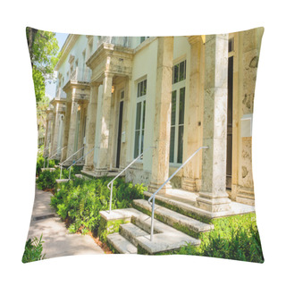 Personality  Townhouses Pillow Covers