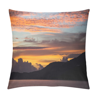 Personality  Beautiful Sunset Seascape Under Cloudy Sky Pillow Covers