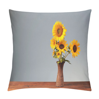 Personality  Sunflower In A Ceramic Vase Pillow Covers