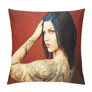 Personality  Woman With Tattoos Pillow Covers