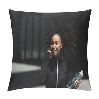Personality  Smiling African American Runner In Earphone Holding Sports Bottle Outdoors  Pillow Covers