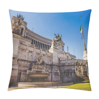 Personality  Venezia Square Pillow Covers