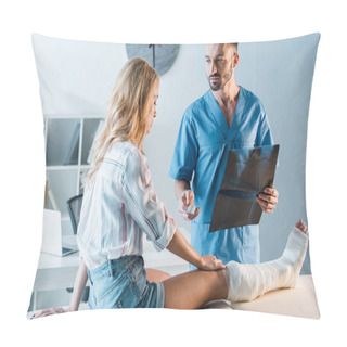 Personality  Bearded Orthopedist Holding X-ray And Giving Pills To Injured Woman  Pillow Covers