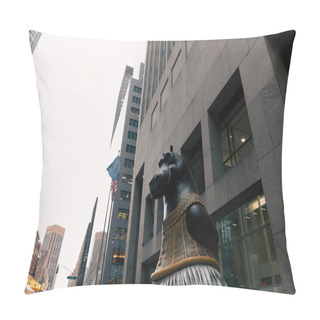 Personality  Hippo Statue Near Modern Building On New York City Street Pillow Covers