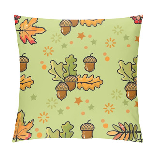 Personality  Seamless Pattern With Acorns, Berries And Leaves On Light Green. Pillow Covers