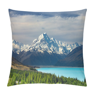 Personality  Mount Cook And Pukaki Lake, New Zealand Pillow Covers