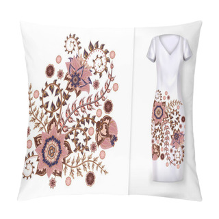 Personality  Embroidery Colorful Trend Floral Pattern. Vector Traditional Ornamental Flowers Pattern On Dress Mock Up. Can Be Used In Dressing Clothes, Textiles, Household Items. Pillow Covers