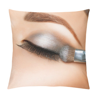 Personality  Make-up. Eyeshadows. Eye Shadow Brush Pillow Covers