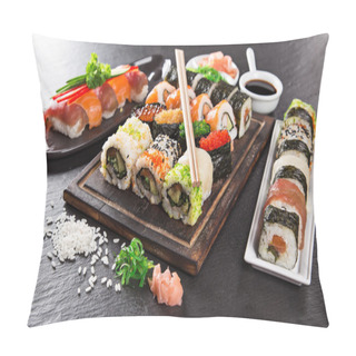 Personality  Japanese Seafood Sushi Set Pillow Covers