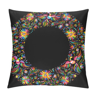 Personality  Vector Mexican Embroidery Round Frame Pattern Pillow Covers