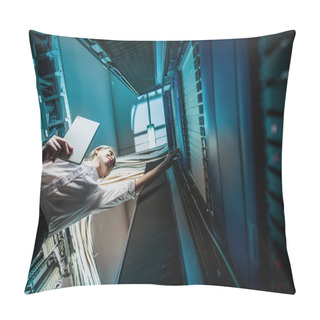 Personality  Young Engineer Businesswoman In Server Room Pillow Covers