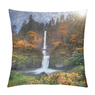 Personality  Multnomah Falls In Autumn Colors High Resolution Pillow Covers