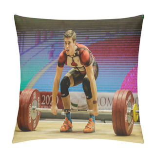 Personality  Weightlifting IWF Weightlifting World Cup 2020 Pillow Covers