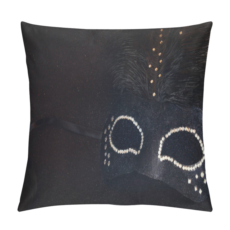 Personality  Black Venetian Mask On Glitter Background Pillow Covers