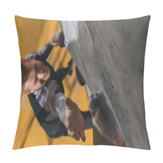 Personality  Man Climbing Wall With Grips Pillow Covers