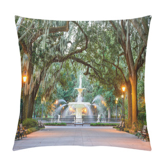 Personality  Forsyth Park In Savannah, Georgia Pillow Covers