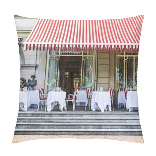 Personality  Luxury Italian Restaurant In A Blooming Garden  Pillow Covers