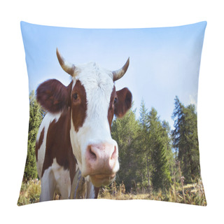 Personality  Cow In The Pasture Pillow Covers