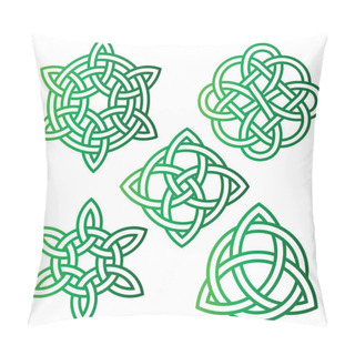 Personality  Green Celtic Knots Set Pillow Covers