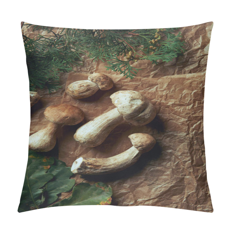 Personality  top view of fresh boletus edulis mushrooms and green leaves   pillow covers