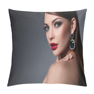 Personality  Portrait Of Beautiful Young Brunette Woman In Ear-rings Pillow Covers