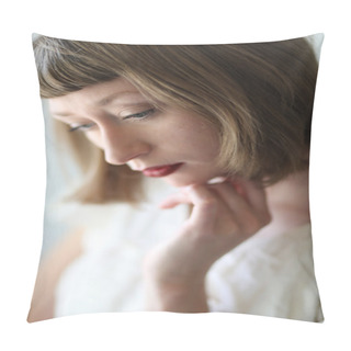 Personality  Beautiful Woman With Blue Eyes And Red Lipstick Pillow Covers