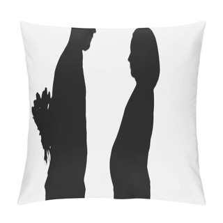 Personality  Silhouette Of Man Holding Bouquet Behind Back Near Pregnant Wife Isolated On White Pillow Covers