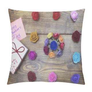 Personality  Valentines Day Concept. Gift Box With A Text On Sticker: Happy Valentine's Day. Group Flowers On Wooden Background. Pillow Covers