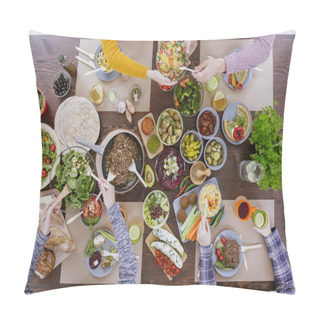 Personality  Diet Meal With Friends Pillow Covers
