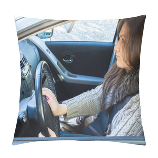 Personality  Woman In Traffic Jam Pillow Covers