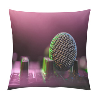 Personality  Sound Mixer With Microphone Pillow Covers