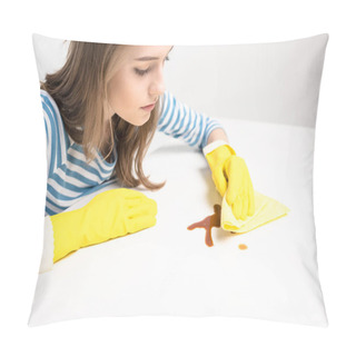 Personality  Woman Removing Stain Pillow Covers