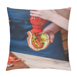 Personality  Father And Son Cooking Hot Dog  Pillow Covers