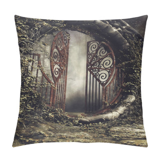 Personality  Old Gate With Ivy Pillow Covers