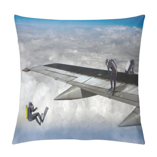 Personality  Skydiver Pillow Covers