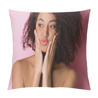 Personality  Portrait Of Cheerful Beautiful Naked African American Girl On Pink Pillow Covers
