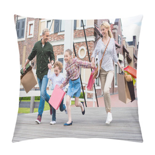 Personality  Family Running With Shopping Bags On Street Pillow Covers