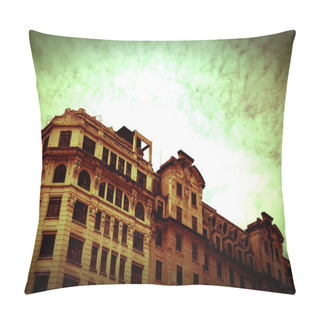 Personality  Building In Sao Paulo Pillow Covers